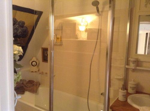 La maison du phare bed and breakfast - jacuzzi - table d'hotes - image 10