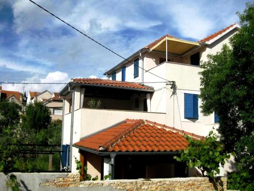  Apartments Katina, Unterkunft in Zlarin