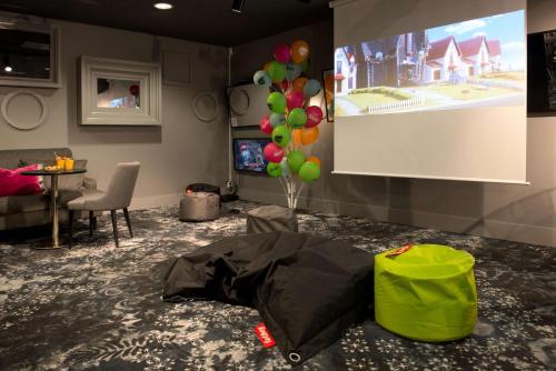 Gyermekklub, Scandic Rubinen near Universeum