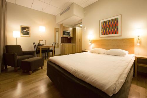 Sky Hotel Malmö City Room Type - Economy Double Room (without window) Sky Hotel Malmö City Room Type - Economy Double Room (without window)