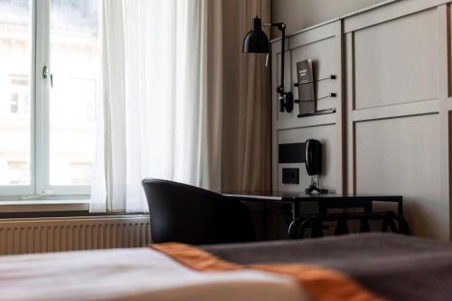 1 double bed