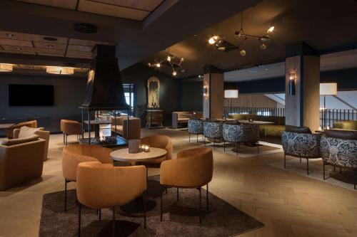 ผับ/เลาจน์, สแกนดิก โฮลเมนคอลเลน พาร์ค (Scandic Holmenkollen Park) in เวสเตร โอเกร์