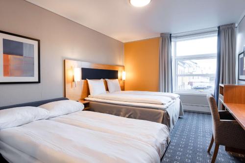 1 double bed, 1 sofa bed