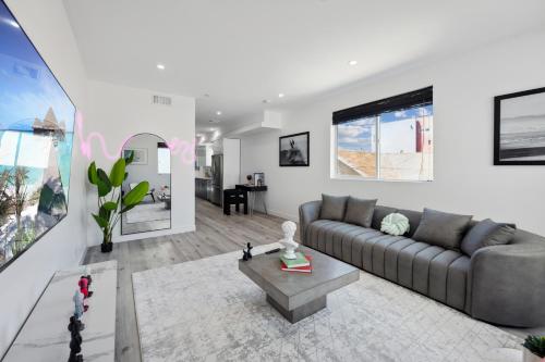 Hollywood Sign view 3BDR Luxury TownHouse in Hollywood area