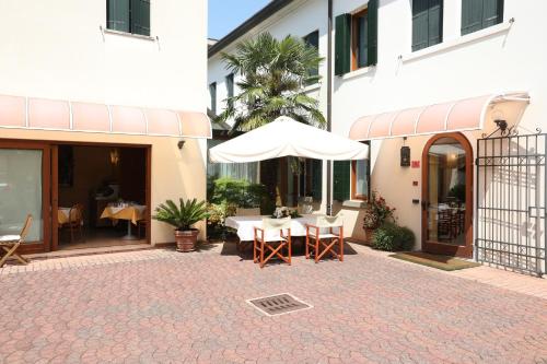Hotel Cris 2