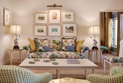 Book the The Water Lily Suite The Water Lily Suite