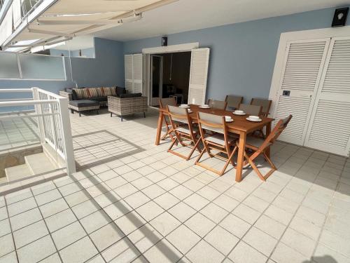 Three-Bedroom Apartment image 2
