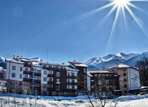 'Chamonix' in Bansko - 1 bedroom - SKI IN&OUT - Free spa, Bansko (zdjęcie 9)