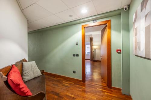Inn Rome Rooms & Suites - image 5