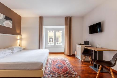 Inn Rome Rooms & Suites - image 2