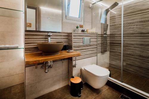 Dim House - image 6