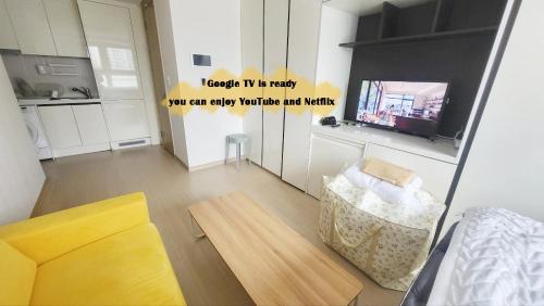 2503# Quiet Premium stay# The Vogue Grande Retreat# All-new furniture, extra-large bed# Sinnonhyeon 1min, Seoul (Foto 5)