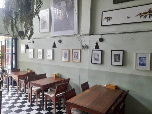 TOM CAFE MY HOUSE - 레스토랑