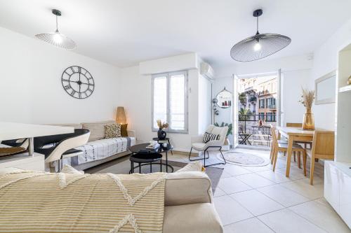 Nice Luxury, Nicea