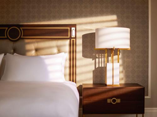 654444963 Fairmont Empress Hotel