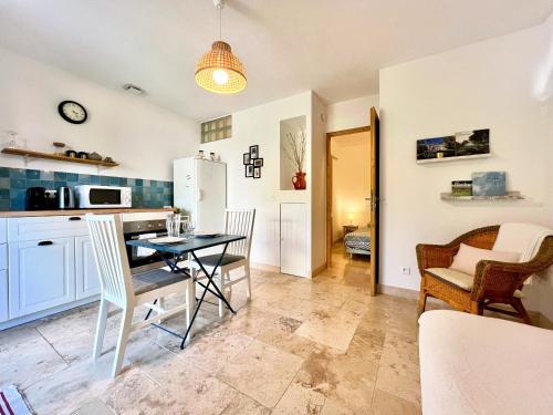 Lou Maestoso - Cosy, Campagne, CLIM, 2 personnes in Lancon-Provence