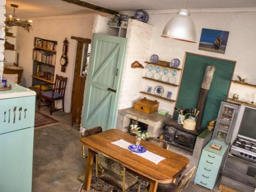 Kitchen, Cottage at Die Waenhuis in Nieu-Bethesda