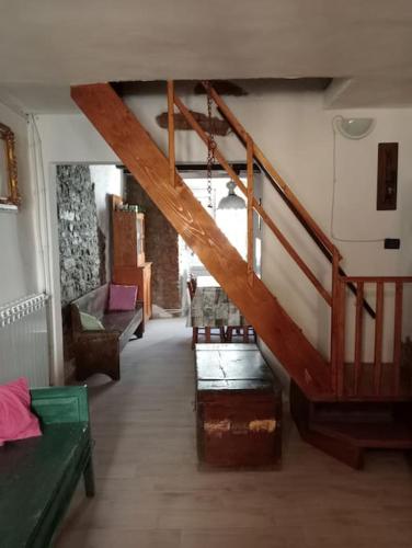 La Persellina House in Carezzano