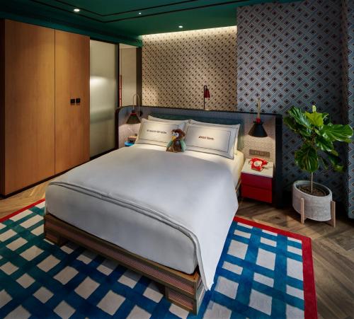 room detail thumbnail 1