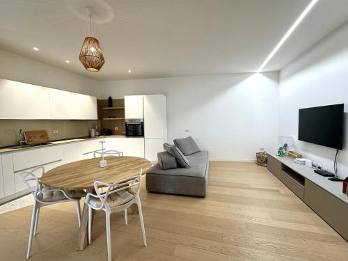 ห้องส่วนกลางสำหรับนั่งเล่น/ดูทีวี, Casa Le Vittorie in กวาร์ตู ซันต์ เอเลนา