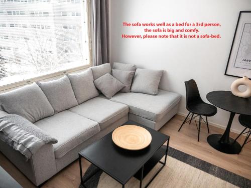 Two-room flat with sauna, glazed balcony and free parking lot, Хельсинки (фото 11)
