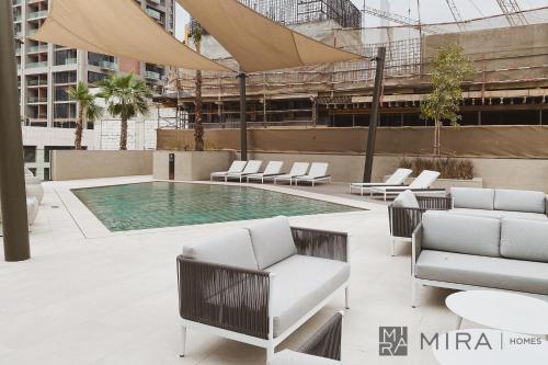 Mira Holiday Homes - Bright studio with Burj Khalifa view in Business Bay, Dubái (foto 2)