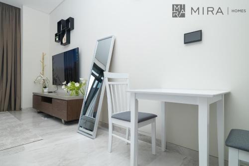 Mira Holiday Homes - Bright studio with Burj Khalifa view in Business Bay, Dubái (foto 3)