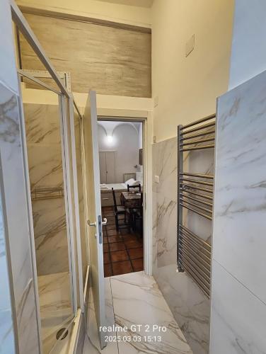 NAVONA & CASTEL SANT'ANGELO WHOLE HOLIDAY APARTMENT da PAMINO & PRISCILLA, Rome (photo 8)