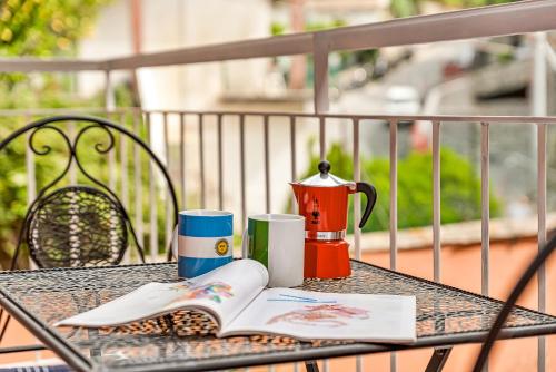 Modern White Apt with AC and balcony Modern White Apt with AC and balcony