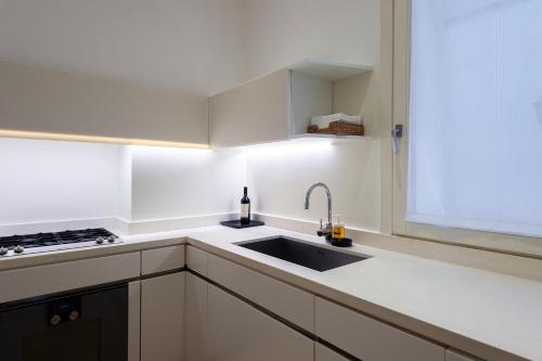 Coronari Navona luxury 1 bedroom 2 bathrooms, Rom (Foto 2)