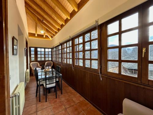 สภาพแวดล้อมโดยรอบ, El Balcon De Muniellos in กังกาส เดล นาร์เซอา