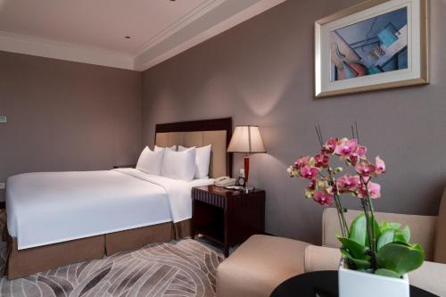 Wuhan Hongguang Hotel – Wuhan, OH