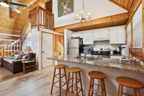 Anglers Perch 2523 – Gatlinburg, TN
