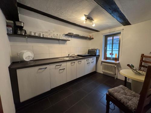 廚房, Ferienhaus Zum Amthof in 阿爾斯費爾德