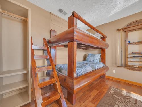 Smoky View on the Rocks 2 Br cabin by RedAwning – Sevierville, TN