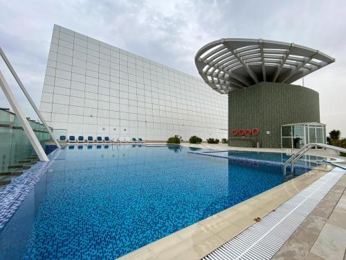 Allsopp & Allsopp - 1-Bedroom Apartment in Goldcrest Views Cluster VJLT - image 2
