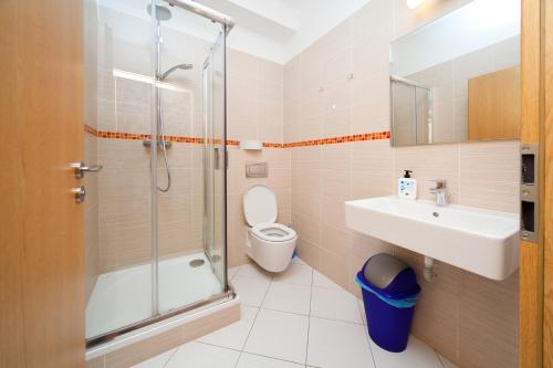 Hostel Orange - image 4