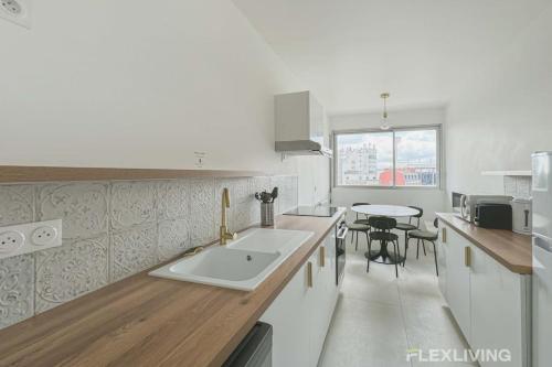 Flexliving - whole apartment - Mouchez