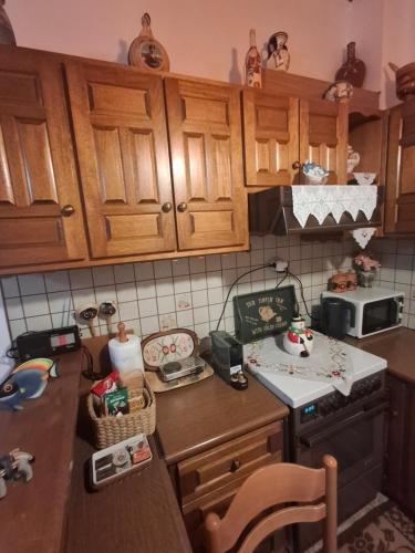 Konyha, Aggelos Guest House in Orchomenos