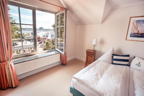 Strandhotel Strande Room Type - Double Room with Sea View
