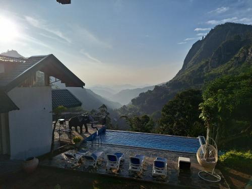 Misty Hills Ella Resort in Ella