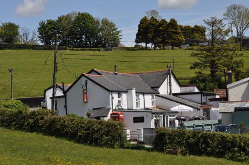 Pyne Arms - image 7