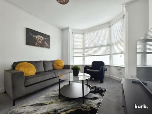 Avon Villa - 4 bedroom house gîte à louer Meadow Lane