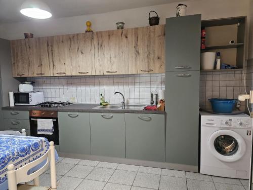 Two-Bedroom Apartment image 5