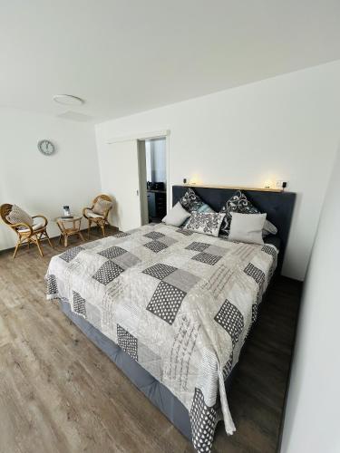 One-Bedroom Apartment - Oceanfront