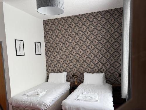 The Derby Hotel - image 10