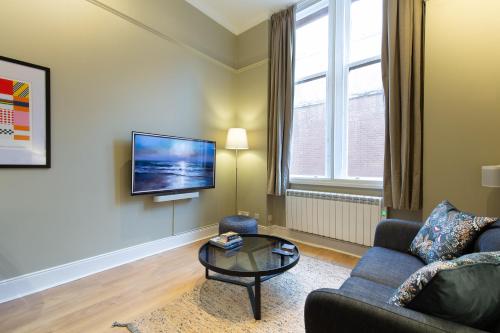 Quiet City Centre, King & Sofa Bed, Glasgow