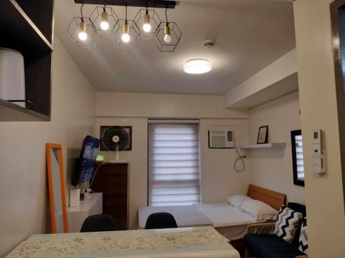 Studio 7 Condominium, Manila