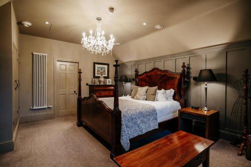 The Lion Inn - image 12