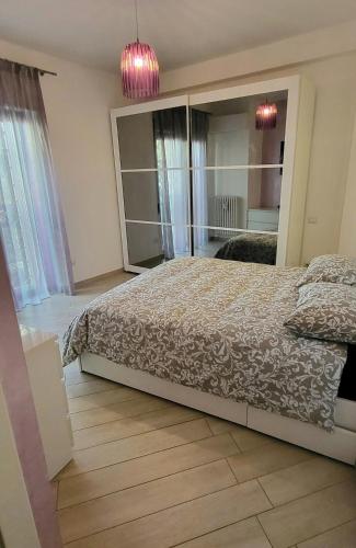 Urban Art Suite Spacious and modern apartment, Roma (foto 9)